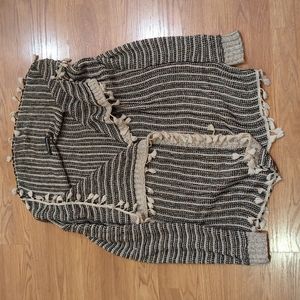 In the Beginning Sweater Size Small